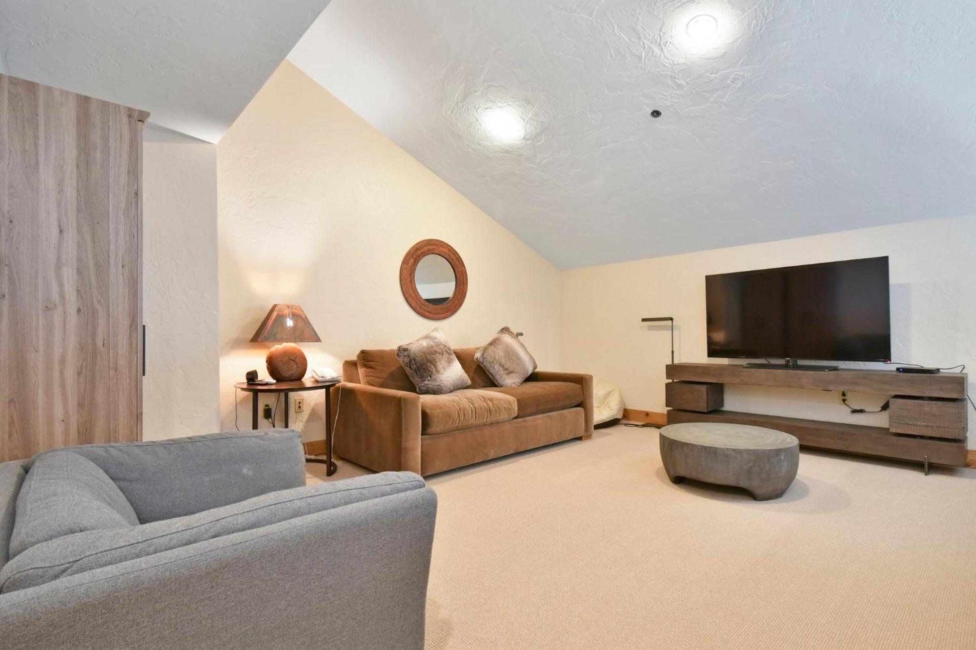 Lodge Grand Summit By Park - Canyons Village